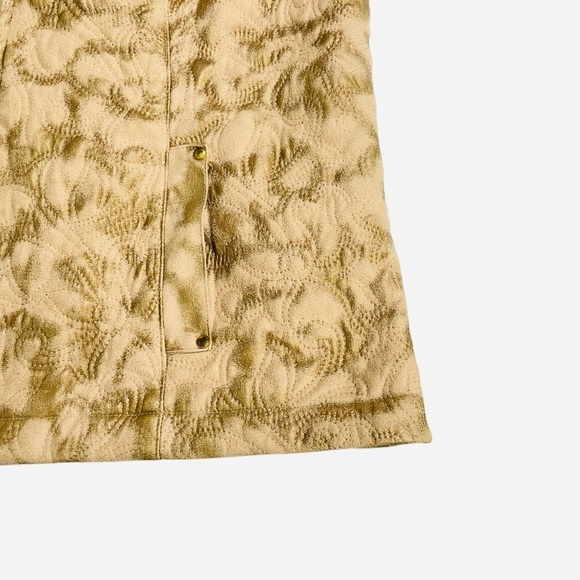 Weekends by Chicos Quilted Vest Women's Sz 2 (12)  GOLD Full Zip Pockets Collar - Picture 6 of 10